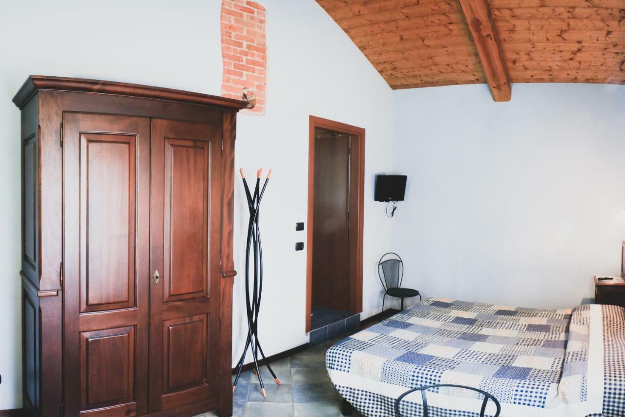 Agriturismo Fiori Di Zucca Fossano Kültér fotó