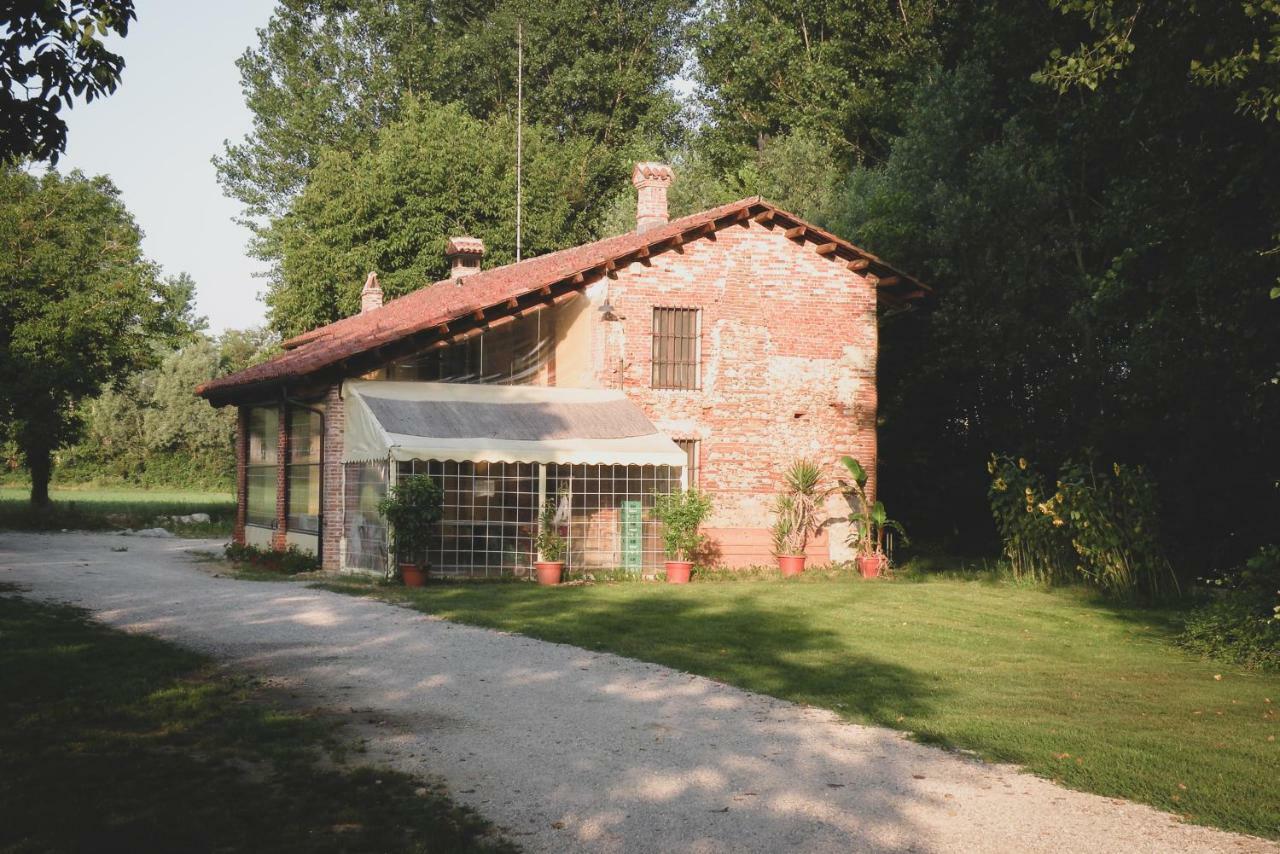 Agriturismo Fiori Di Zucca Fossano Kültér fotó